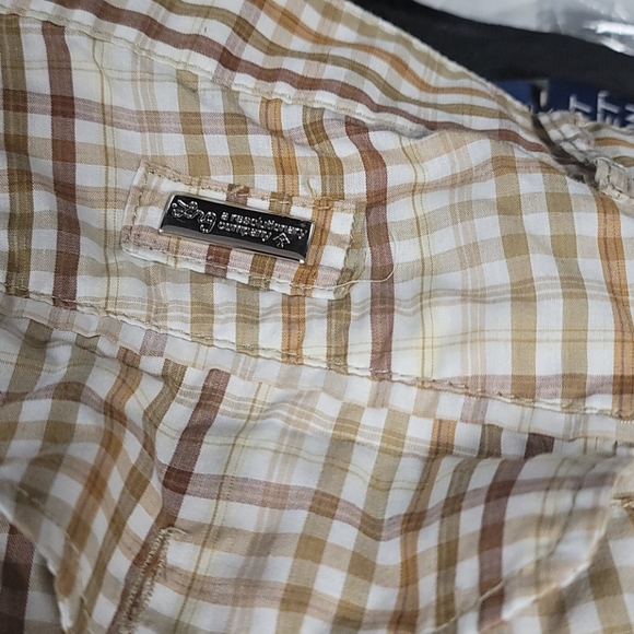LRG Plaid Shorts - Picture 8 of 8